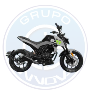 Vista frontal de la moto Thunder B21 M2 2025