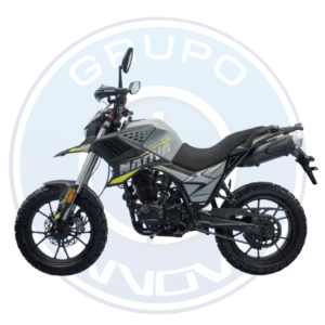 detalle del motor 250cc de la moto Dukare DK250 Nativa 2026