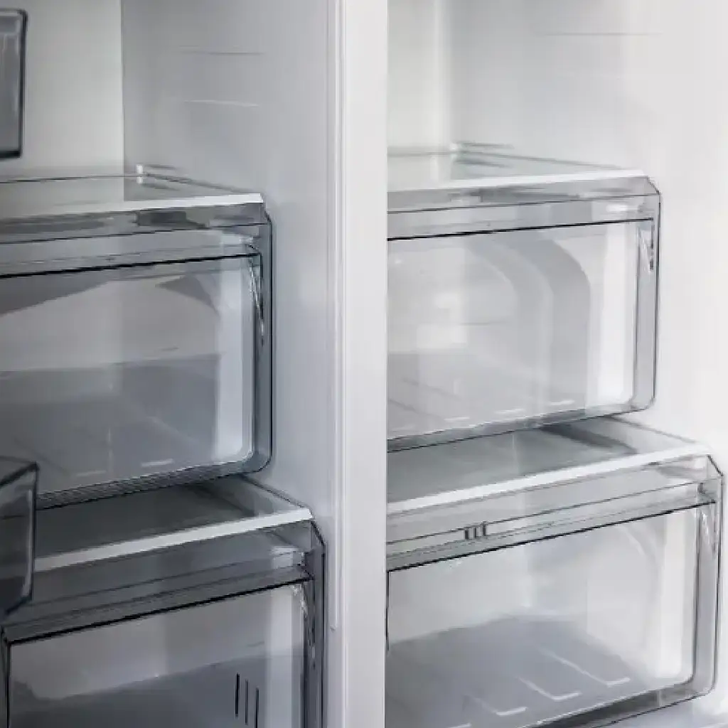 Refrigeradora Innova con bandejas de vidrio templado