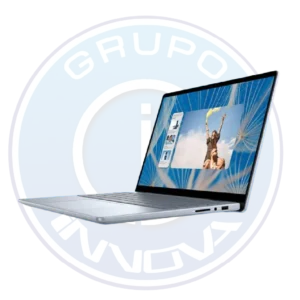 Laptop Dell Ice Blue con teclado retroiluminado